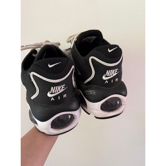 Nike Air Max TW 1 Black White DQ3984-001 Sz 11.5 main image 5
